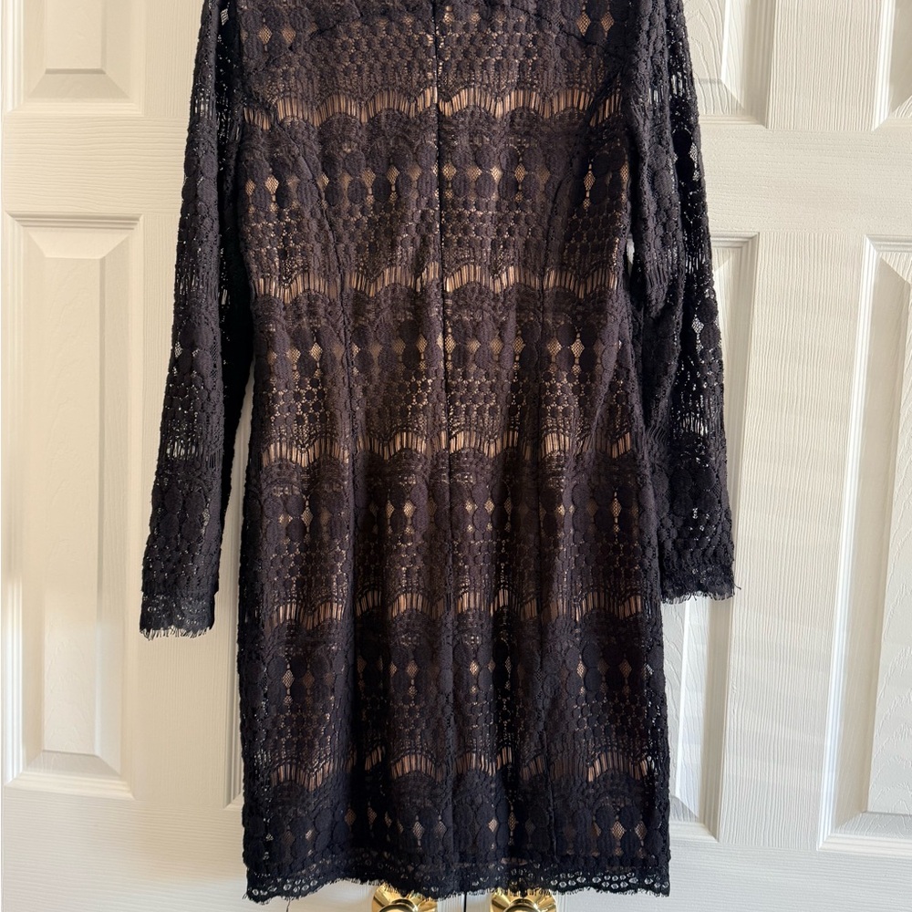 Black Lace Long Sleeve Sheath Dress - Picture 2 of 4